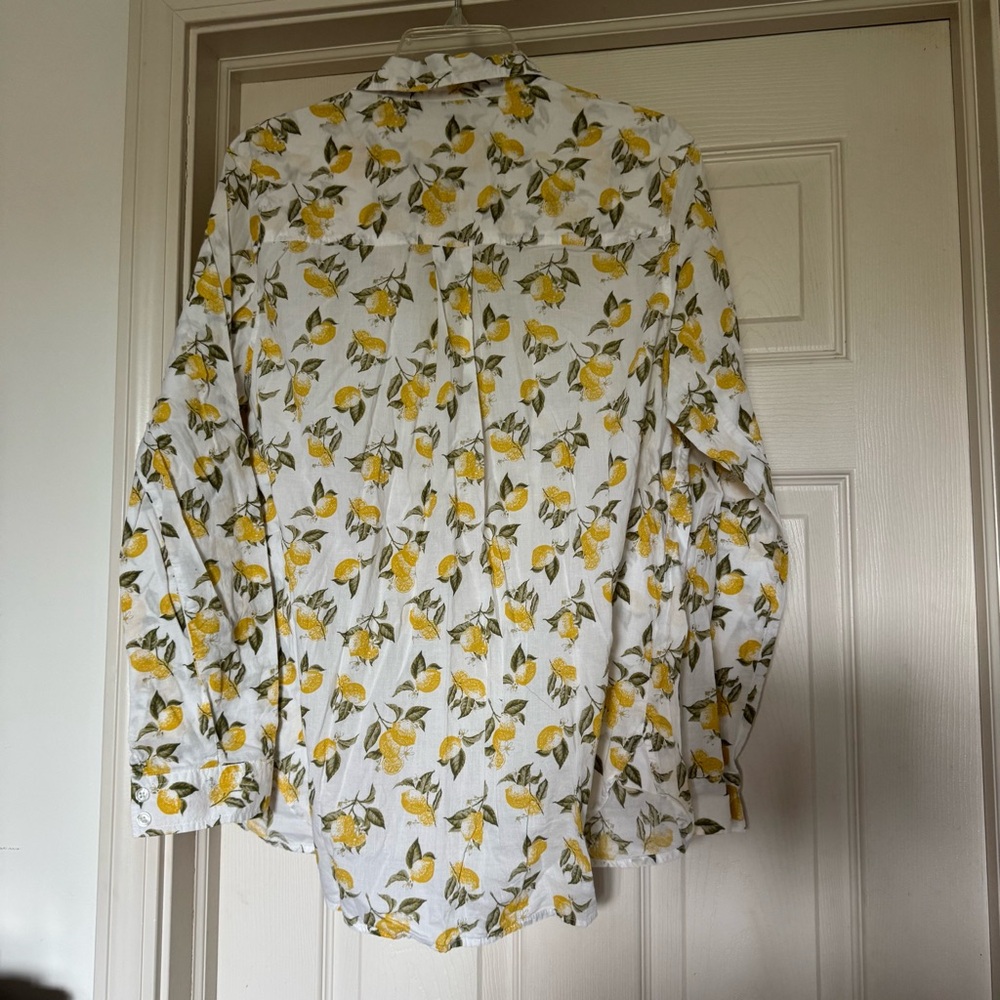 Gloria Vanderbilt Yellow and White Floral women’s Shirt - Picture 2 of 3
